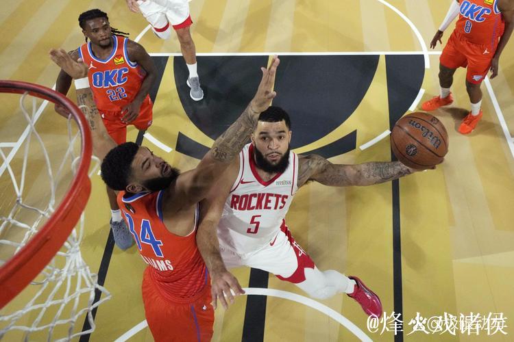 范弗里特38分引领火箭险胜雷霆,骑士击败凯尔特人终结其7连胜 范弗里特38分引领火箭险胜雷霆,骑士击败凯尔特人终结其7连胜